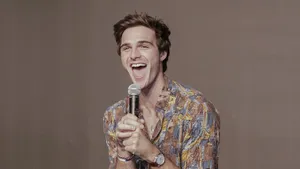 Handsome Australian Actor Jacob Elordi Wallpaper