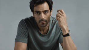 Handsome Looking Arjun Rampal Wallpaper