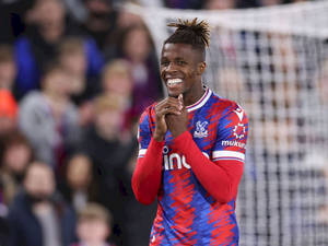 Happy Wilfried Zaha Wallpaper