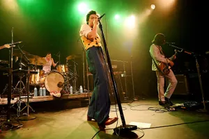 Harry Styles Laptop Band Wallpaper