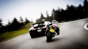 Hd Motorcycle Versus Race Wallpaper