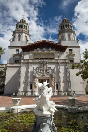 Hearst Castle's Centerpiece Wallpaper