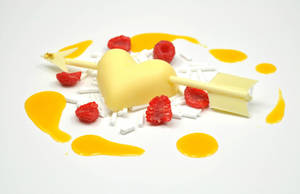 Heart-shaped Cake Dessert Wallpaper