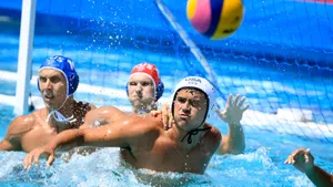 High-intensity Water Polo Feat With Ben Hallock Wallpaper