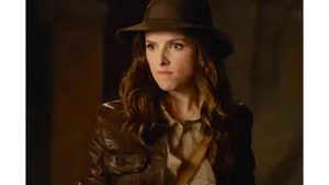 Hollywood Actress Anna Kendrick Indiana Jones Wallpaper