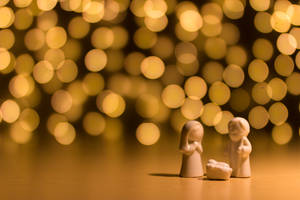 Holy Family Christmas Figurines Wallpaper