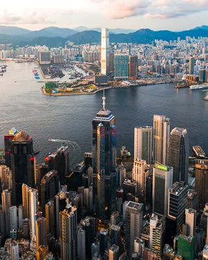 Hong Kong Victoria Harbour At Daytime Wallpaper