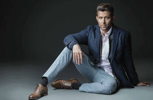 Hrithik Roshan Stylish Outfit Wallpaper