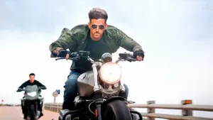 Hrithik Roshan War Movie Motorcycle Scene Wallpaper