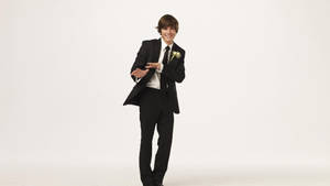 Hsm Zac Efron In Tuxedo Wallpaper