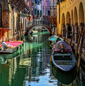 Hyper Realistic Painting Venice Grand Canal Wallpaper