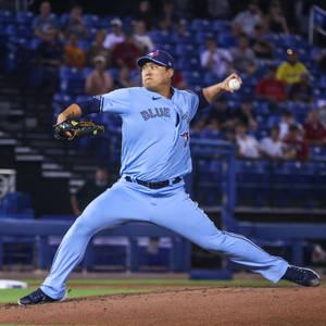 Hyun Jin Ryu’s Impressive Pitch Wallpaper