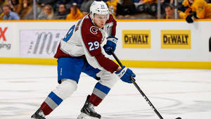 Ice Hockey Nathan Mackinnon Wallpaper