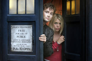 Iconic Doctor Who Actors In The Classic Police Box - Hd Scene Wallpaper