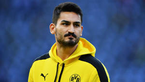 Ilkay Gundogan Wearing A Hoodie Wallpaper