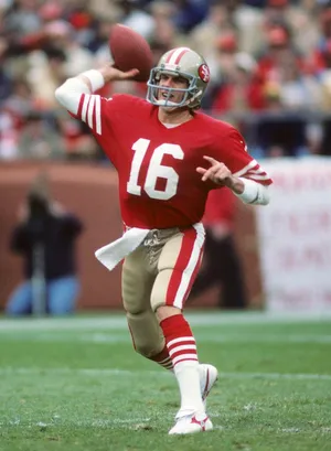 Image Legendary Nfl Quarterback Joe Montana Wallpaper
