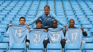 Image Manchester City Players Celebrate With Blue Shirts Wallpaper