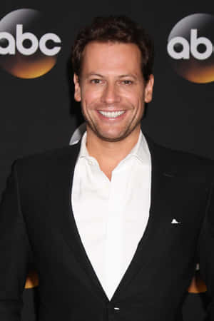 Ioan Gruffudd 1307 X 1960 Wallpaper