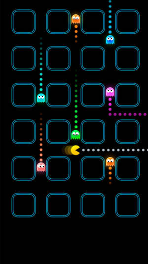 Iphone Gaming Pacman Eating Ghosts Wallpaper