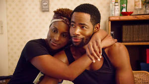 Issa Rae Hugging Jay Ellis Insecure Wallpaper