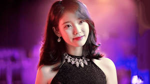 Iu In Dazzling Dress Wallpaper