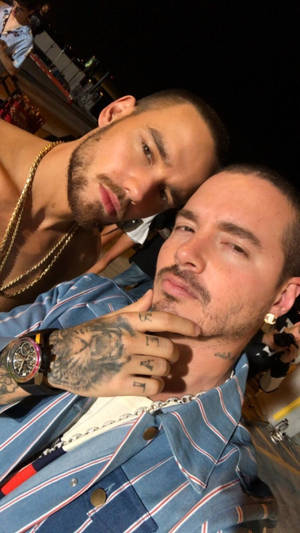 J Balvin With Liam Payne Wallpaper