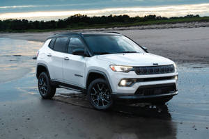Jeep Compass On Beach Shore Wallpaper