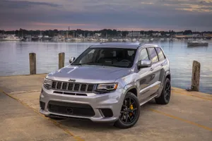 Jeep Trackhawk Near Sea Wallpaper