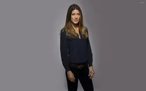 Jennifer Carpenter Dexter Photoshoot Wallpaper