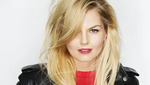 Jennifer Morrison Radiant In A Photoshoot Wallpaper