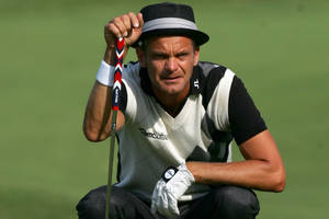 Jesper Parnevik Golf Sweater Vest Wallpaper