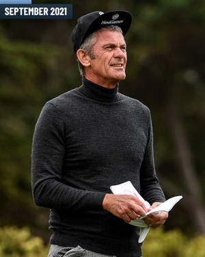 Jesper Parnevik In Stylish Black Long Sleeves Wallpaper