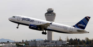 Jetblue Airways Airlines Plane Take Off Wallpaper