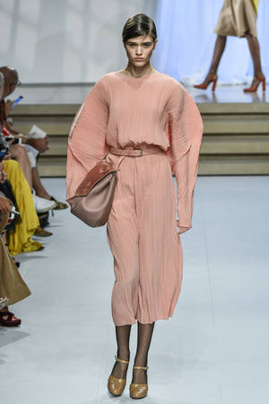 Jil Sander Peach Jumpsuit Wallpaper