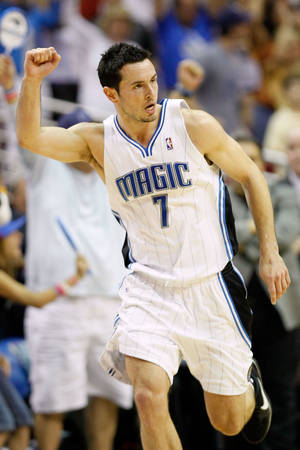 Jj Redick In Magic Team Jersey Wallpaper