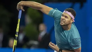 Jo-wilfried Tsonga After Serving The Ball Wallpaper