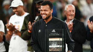 Jo-wilfried Tsonga Roland Garros Trophy Wallpaper