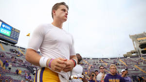 Joe Burrow White Shirt Wallpaper