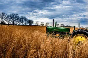 John Deere Field Of Wheat Wallpaper