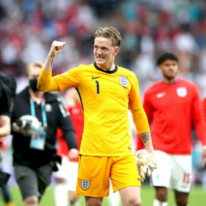 Jordan Pickford In Bright Yellow Uniform Wallpaper