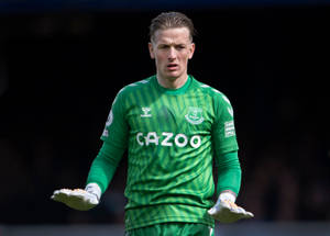 Jordan Pickford In Green Uniform Wallpaper