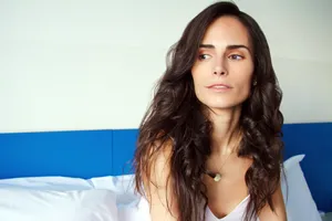 Jordana Brewster Bedroom Shoot Wallpaper