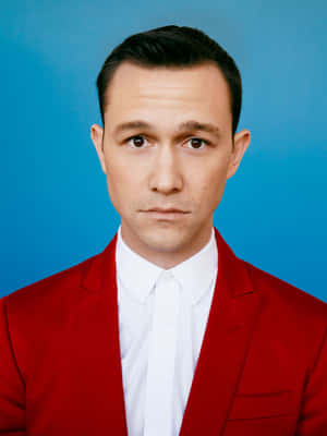 Joseph Gordon-levitt Stands Proudly Wallpaper