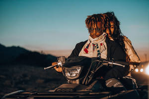 Juice Wrld And A Girl Wallpaper