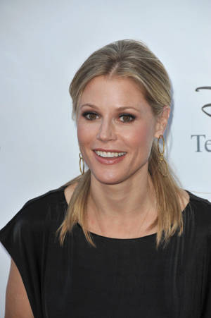 Julie Bowen Celebrity Wallpaper