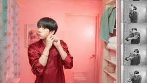 Jungkook Mots Persona Mirror Wallpaper