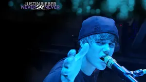 Justin Bieber Singing Live Wallpaper