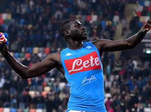 Kalidou Koulibaly Throws A Shirt Wallpaper