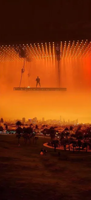 Kanye Iphone: Live Life And Be Original Wallpaper