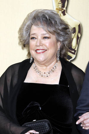 Kathy Bates 82nd Academy Awards Wallpaper